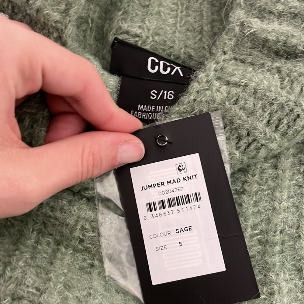 City Chic NWT Mad Knit Sage Soft Jumped Sweater S/16 - Picture 6 of 6
